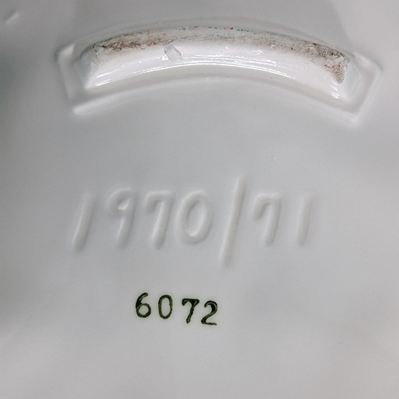 Lefton ceramic Christmas Tree candy nut dish Vintage 70s 6072 white green red - Picture 5 of 6